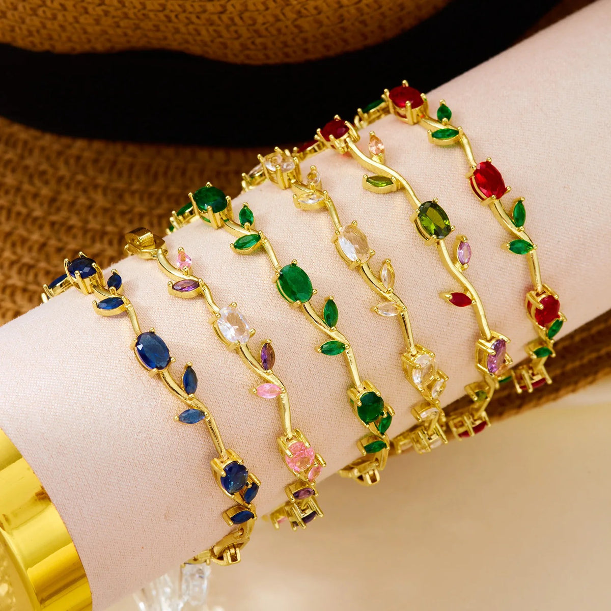 Luxury Tulip Charm Bracelet with Cubic Zirconia Crystals